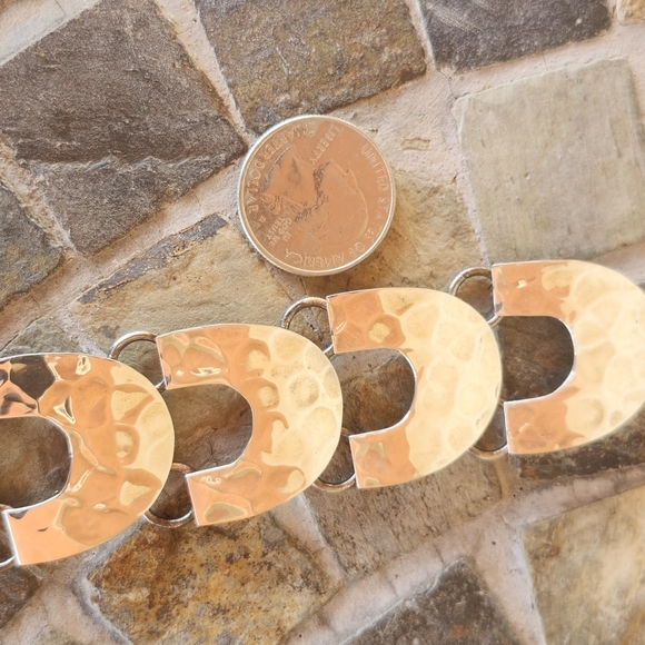 Sterling Silver hammered Link Bracelet - Picture 5 of 16